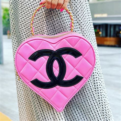 bolsa coracao chanel|Vintage Chanel Handbags and Purses .